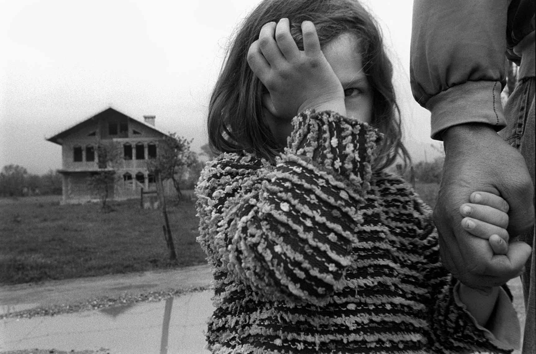 LOXHA-KOSOVO-01