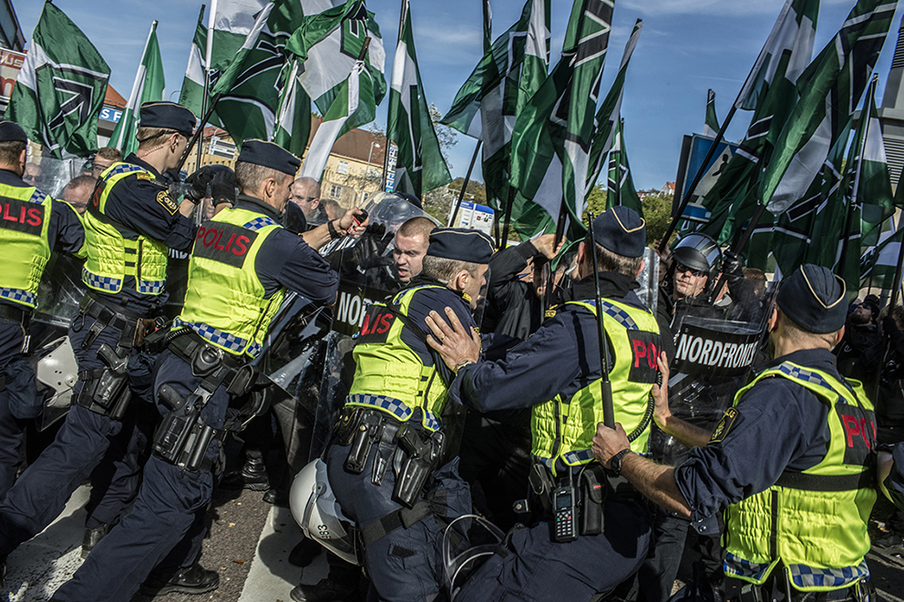 Neo-NazidemonstrationinGothenburgSweden-1